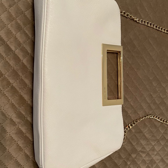 Michael Kors purse - Picture 2 of 7